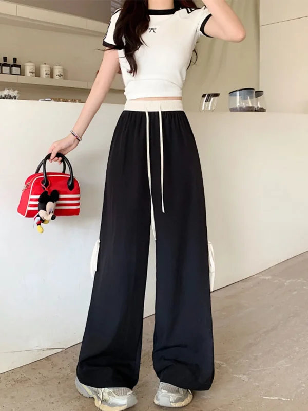 Casual loose straight pants Elastic waistband Machine washable in all seasons Suitable for daily comfort and casual outings - Image 5
